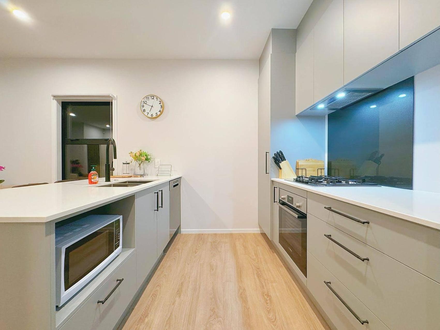 Modern & Stylish 3 Bedroom At Lowerhutt Lower Hutt Esterno foto